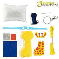 Avenue Mandarine | Κατασκευή μπρελόκ με ράψιμο - Καμηλοπάρδαλη