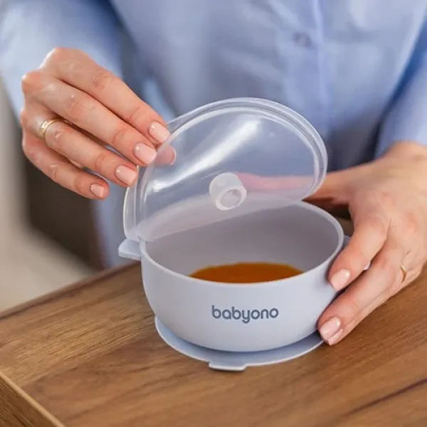 BabyOno | Μπολάκι σιλικόνης με λαβές, καπάκι & βάση με βεντούζα - Μπλε