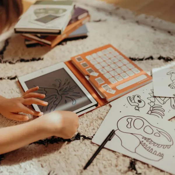 Kidywolf | Tablet ζωγραφικής με οθόνη LCD (30 κάρτες) - Dinosaurs